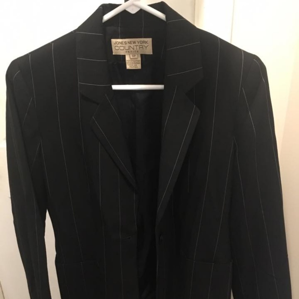 Jones New York Black Blazer